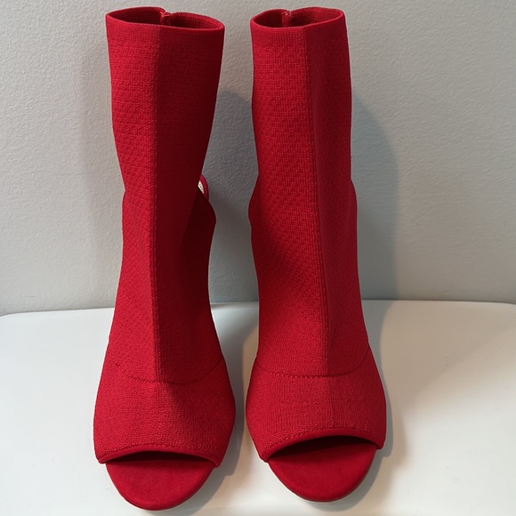 🆕 Steve Madden Red Knit Bootie SZ 7.5 - Picture 2 of 9